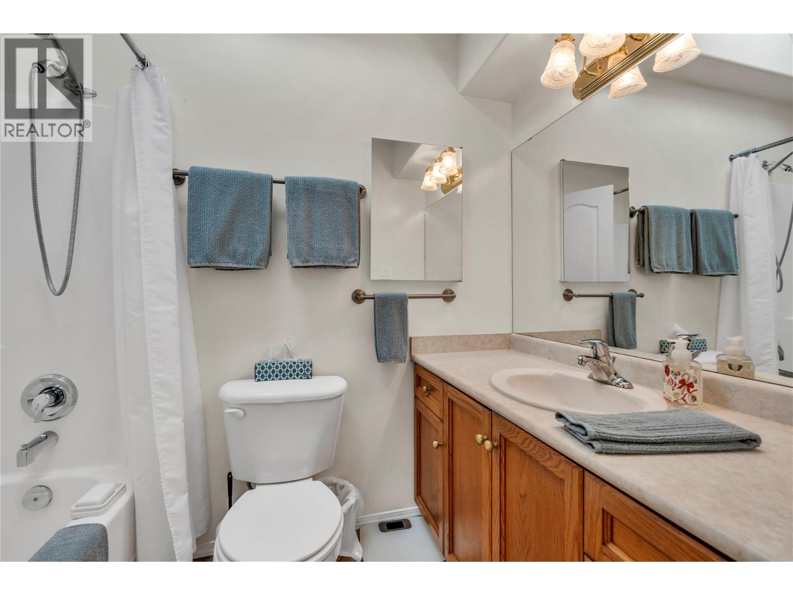 546 Redwing Drive, Penticton - Image 1