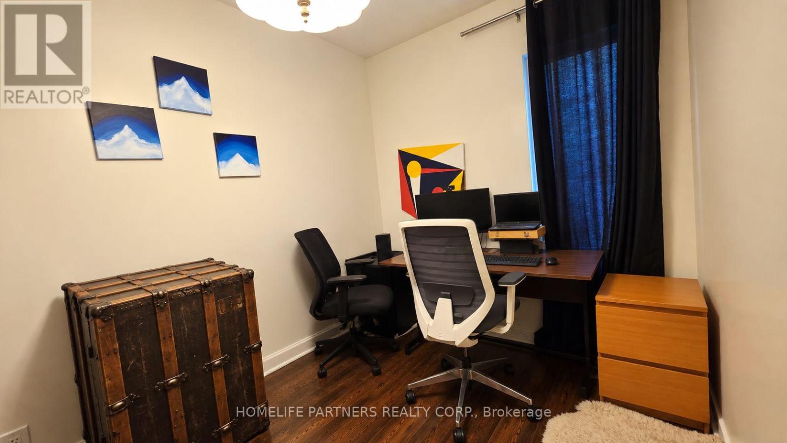 25 Turntable Crescent — photo 13