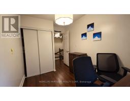 123 - 25 Turntable Crescent, Toronto, ON M6H4K8 Photo 14