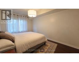 123 - 25 Turntable Crescent, Toronto, ON M6H4K8 Photo 9