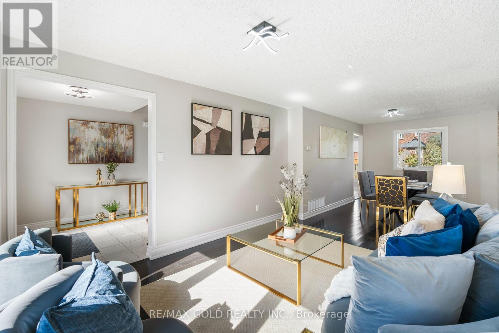 45 PARKSIDE DRIVE - 11