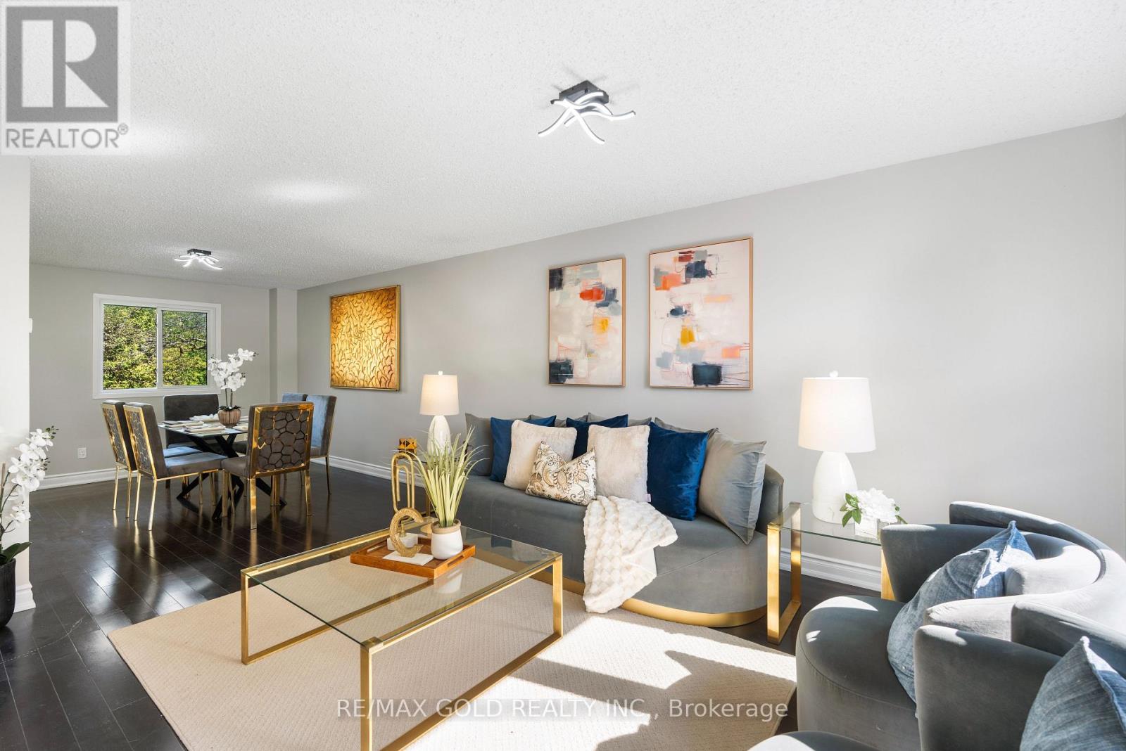 45 Parkside Drive, Brampton, ON photo 7