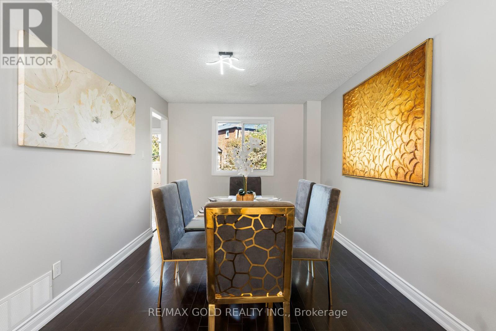 45 Parkside Drive, Brampton, ON photo 9