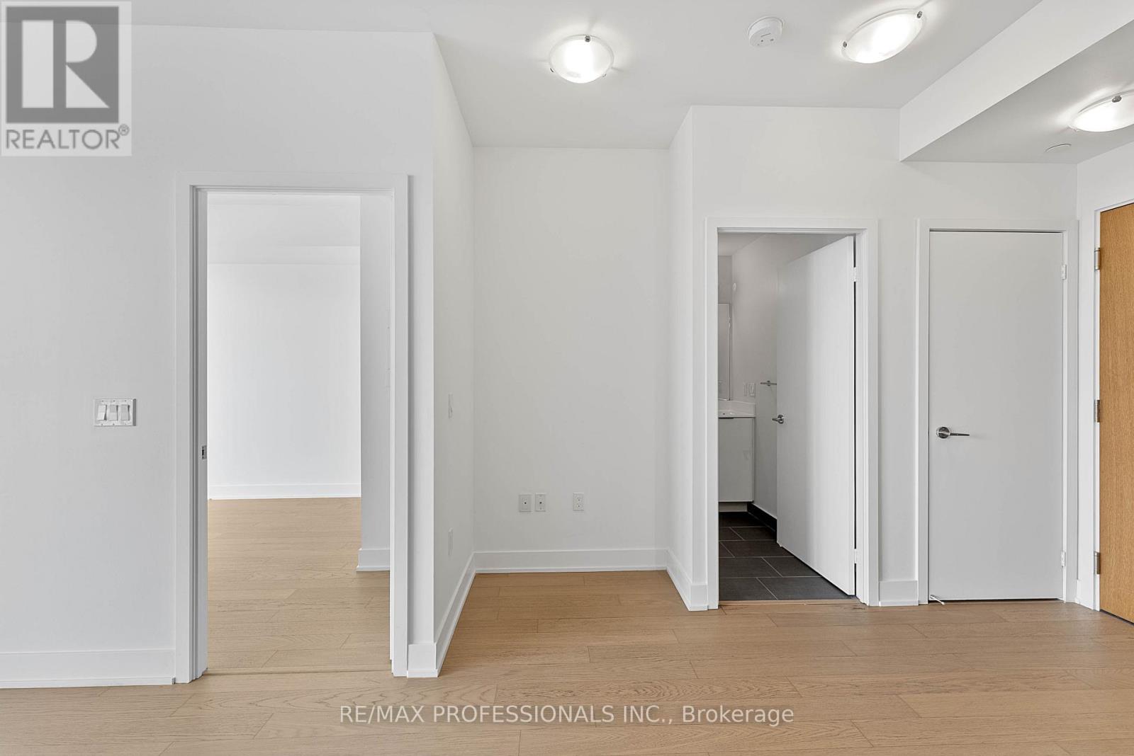 1614- 30 Shore Breeze Drive, Toronto, ON photo 13