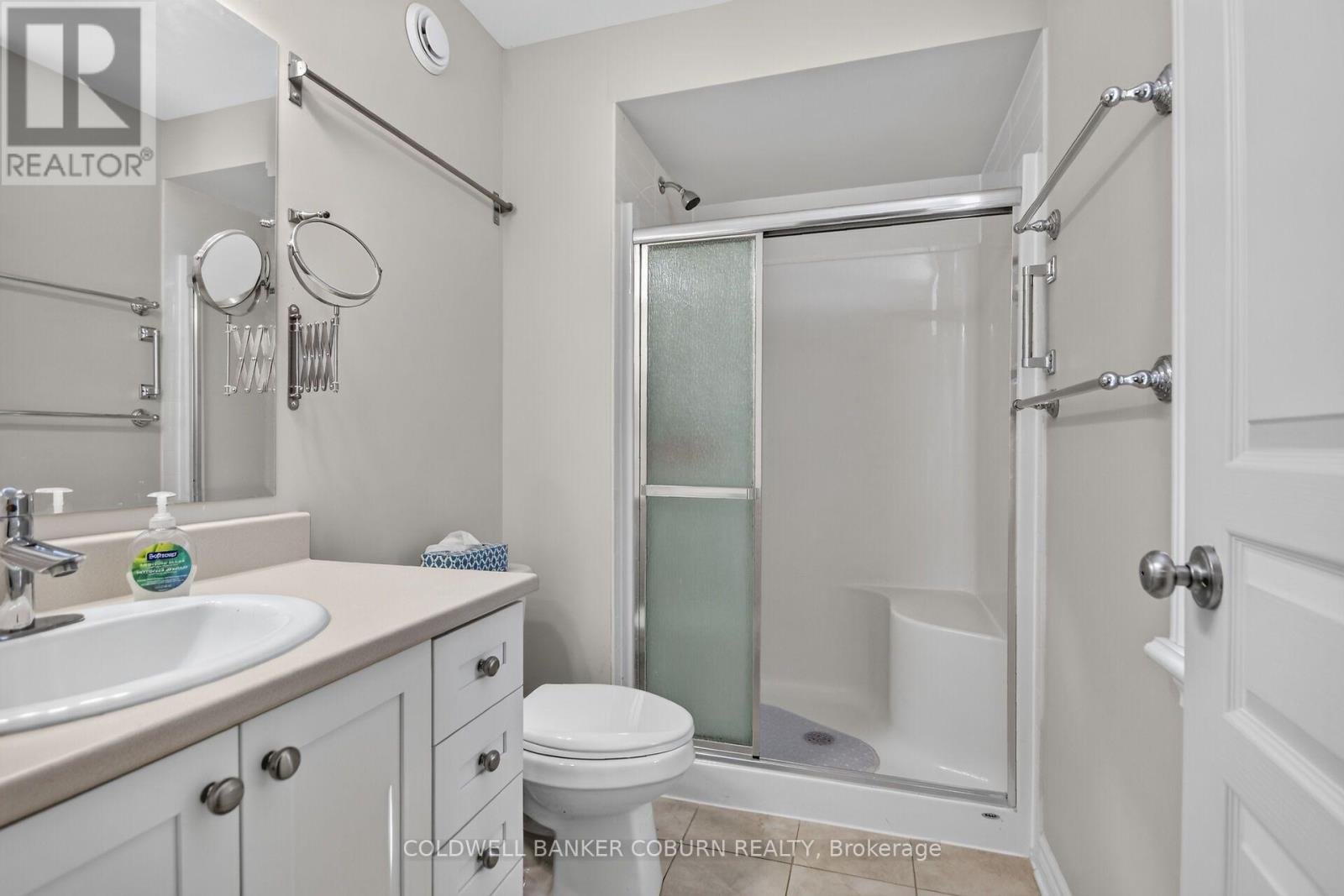 #C 34 TADLEY PRIVATE - Image 27