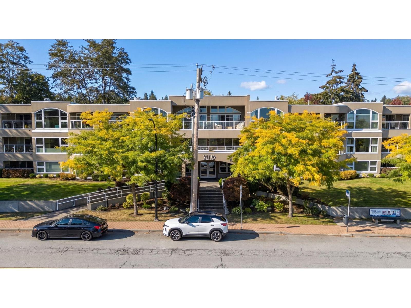 304 15809 MARINE DRIVE