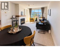 318 1211 Village Green Way, Squamish, BC V8B0R7 Photo 7