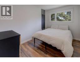 4827 Montana Drive Nw, Calgary, AB T3B1G3 Photo 18