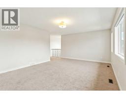 118 Saddlestone Park NE - photo 23