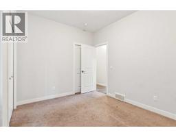 118 Saddlestone Park NE - photo 8