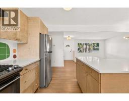 90 Armstrong Crescent SE - photo 10
