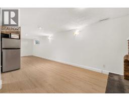 90 Armstrong Crescent SE - photo 27