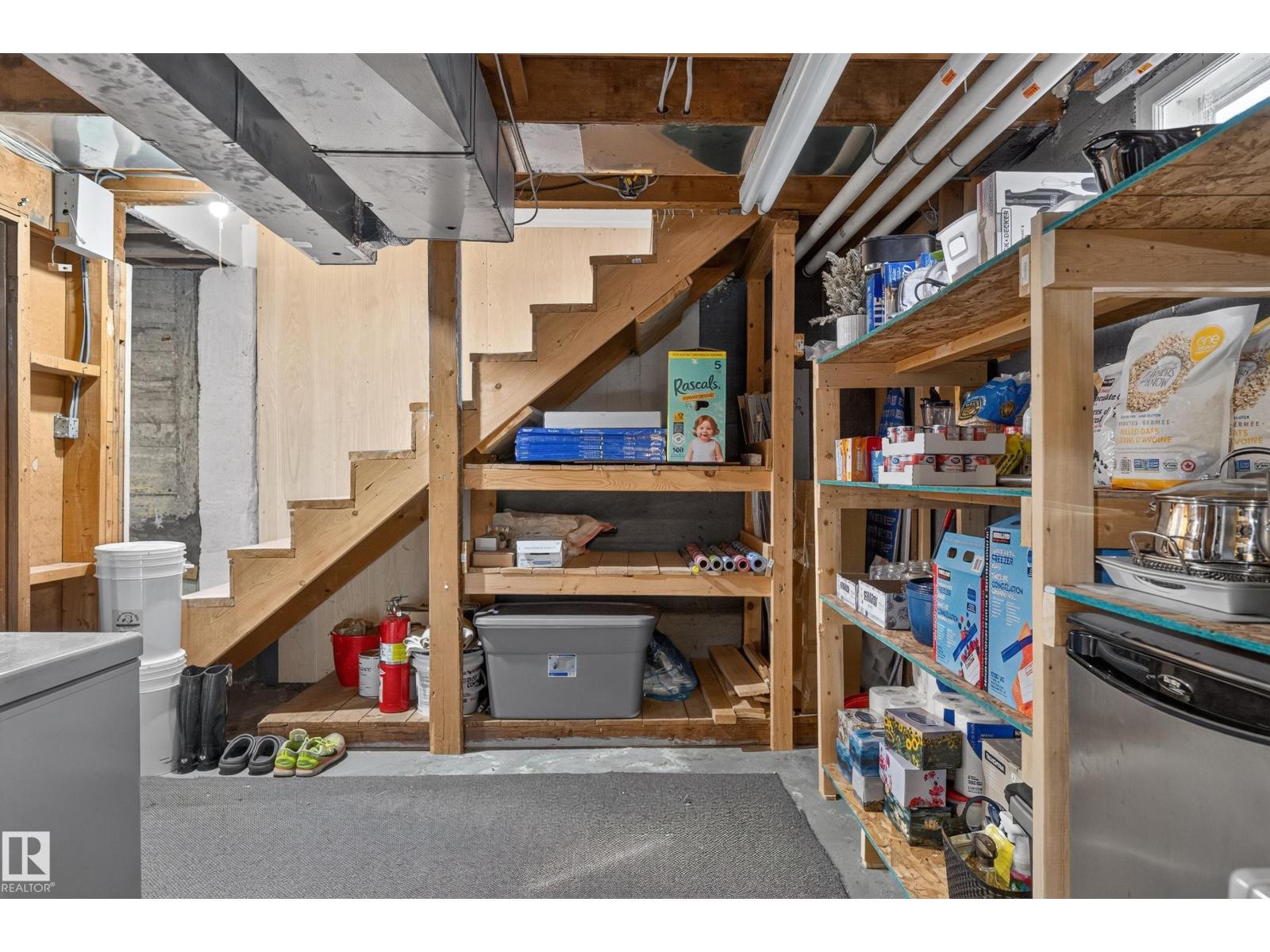 9612 163 ST NW - 29