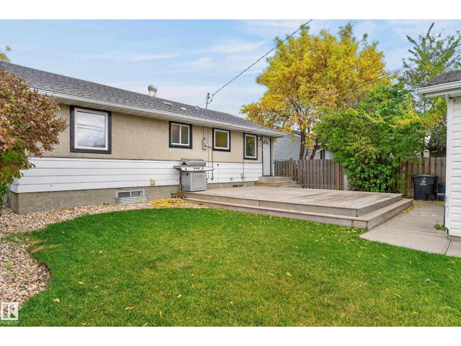9612 163 ST NW - 39