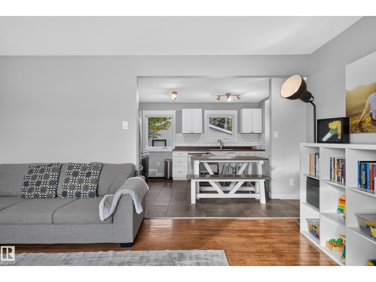 9612 163 ST NW - 6