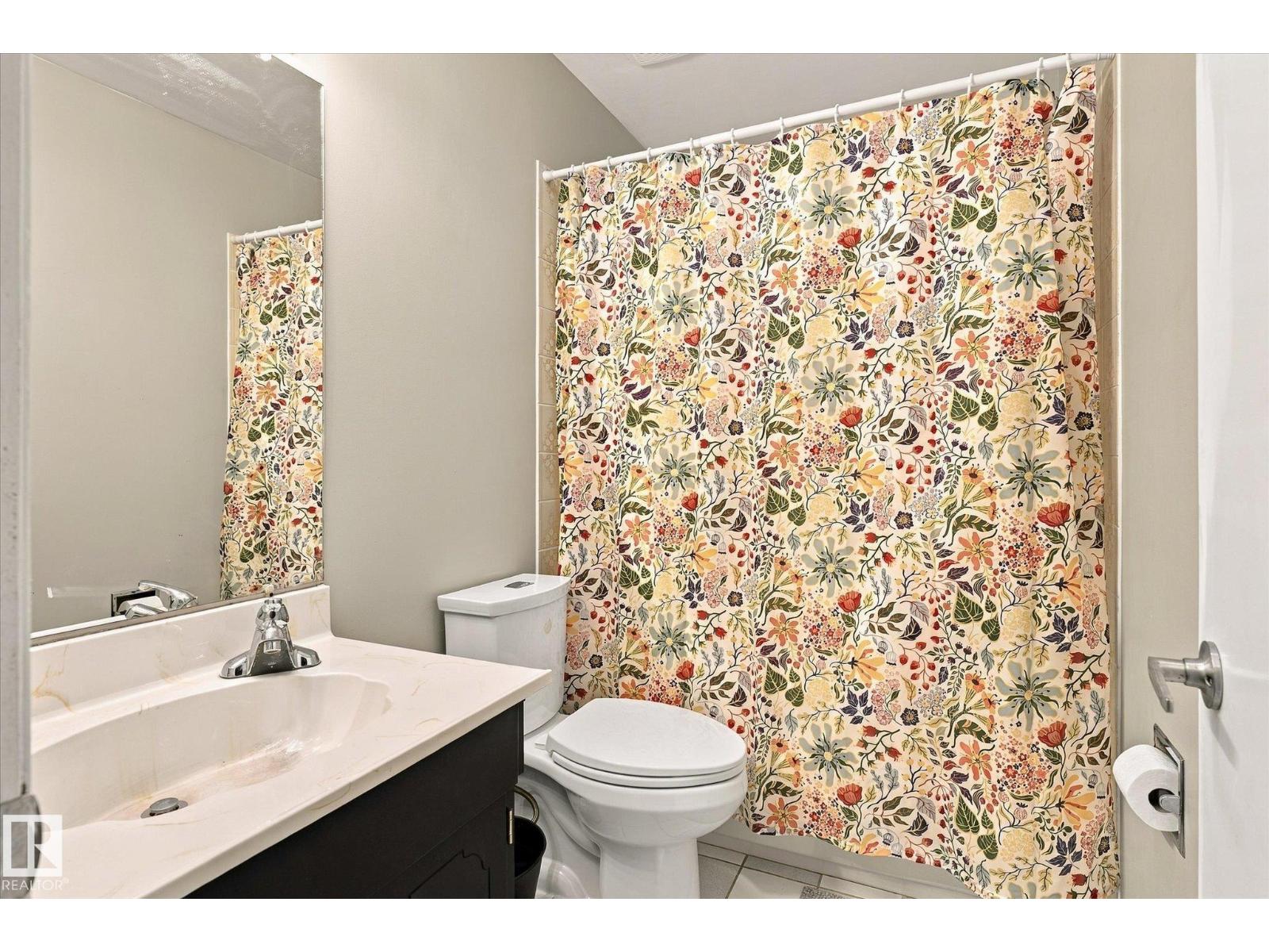 6013 34A Avenue NW, Hillview — photo 26 of 30: Property photo
