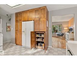 6013 34a Av Nw, Edmonton, AB T6L1C9 Photo 14