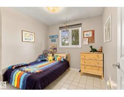 6013 34a Av Nw, Edmonton, AB T6L1C9 Photo 22