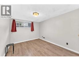 3219 Palliser Drive SW - photo 32