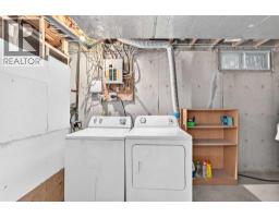 3219 Palliser Drive SW - photo 36