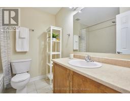 64 Mayflower Private, Ottawa, ON K2B0A2 Photo 34