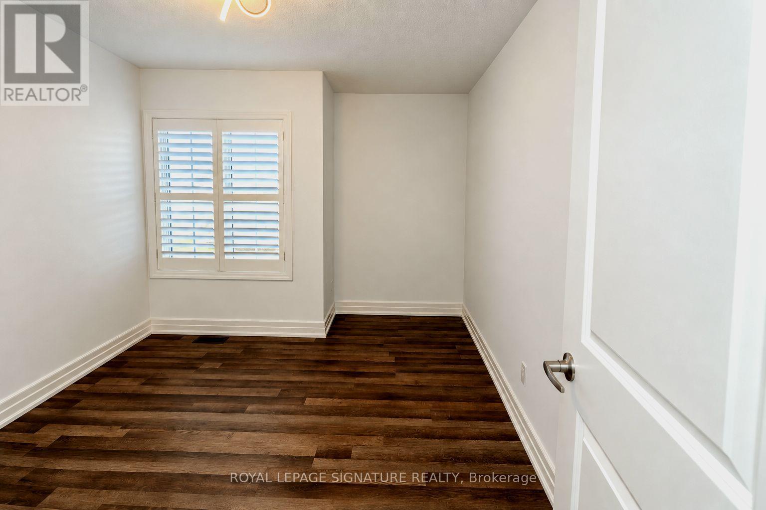 165 WAGNER CRESCENT - 23