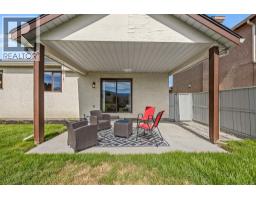 884 Mission Springs Crescent, Kelowna, BC V1W3L9 Photo 12