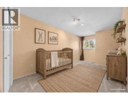 884 Mission Springs Crescent, Kelowna, BC V1W3L9 Photo 19