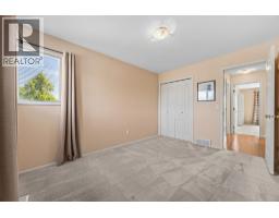 884 Mission Springs Crescent, Kelowna, BC V1W3L9 Photo 22