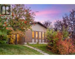 107 Bermuda Close NW - photo 1