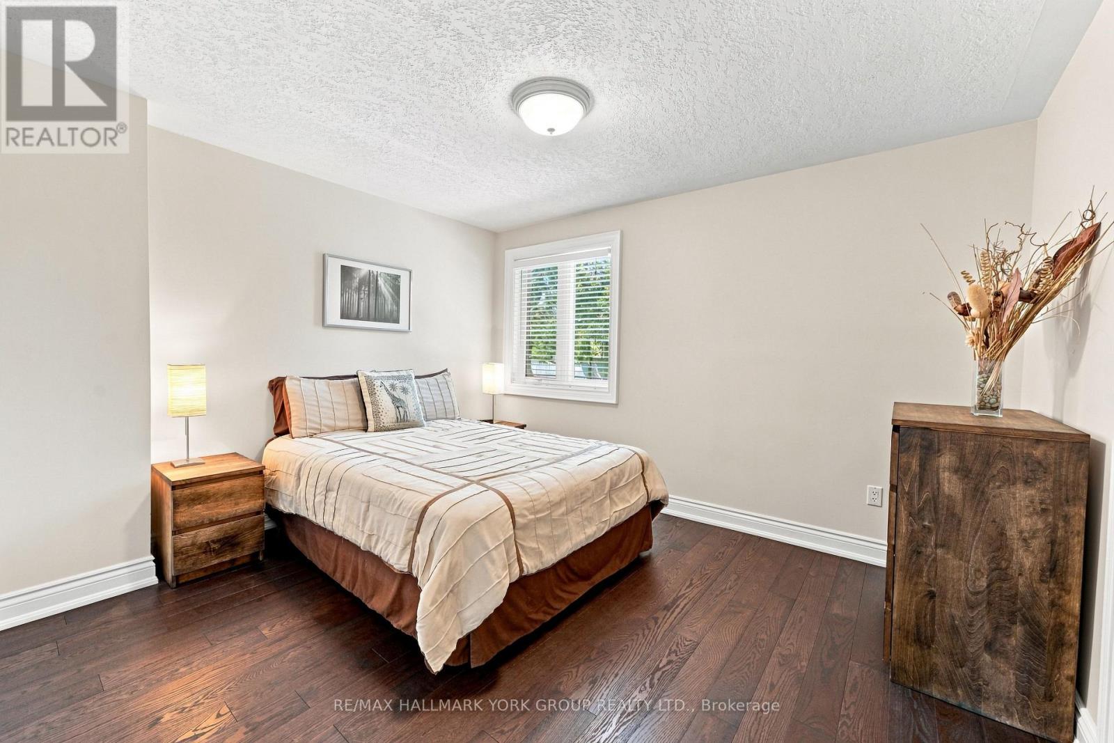 111 Whispering Pine Trail, Aurora, ON photo 30