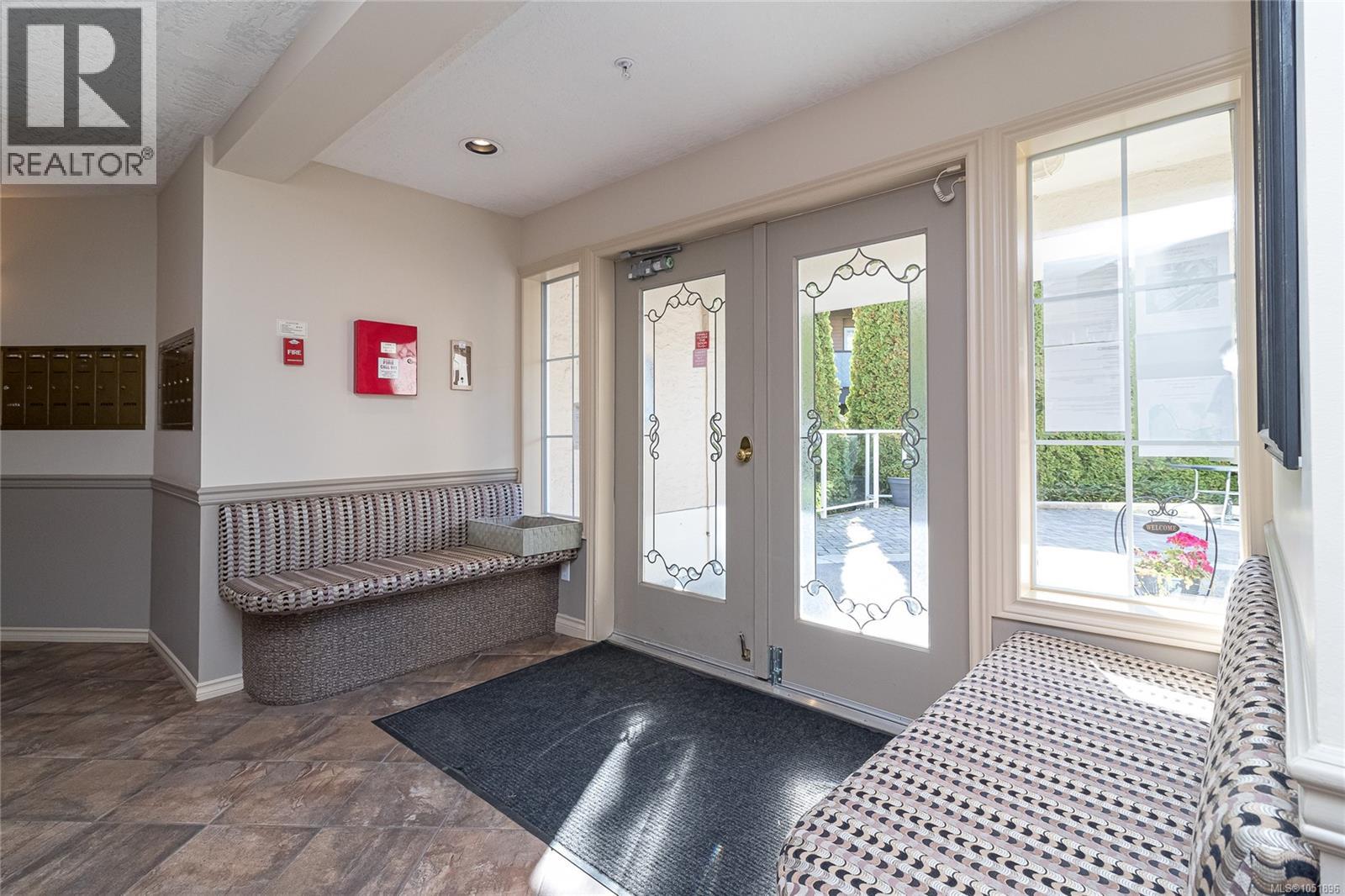 103 1 Buddy Rd, View Royal - Image 1
