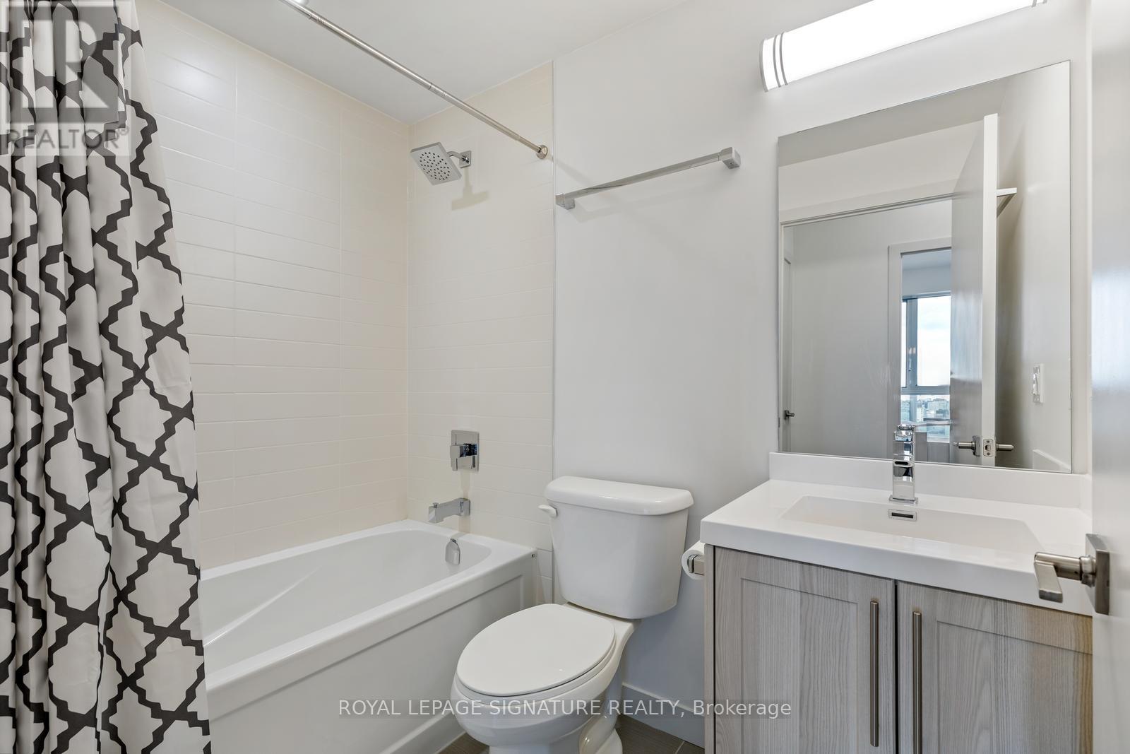2093 Fairview Street — photo 12