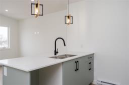 1975 Ross Avenue W, Winnipeg, MB R2R0E8 Photo 38