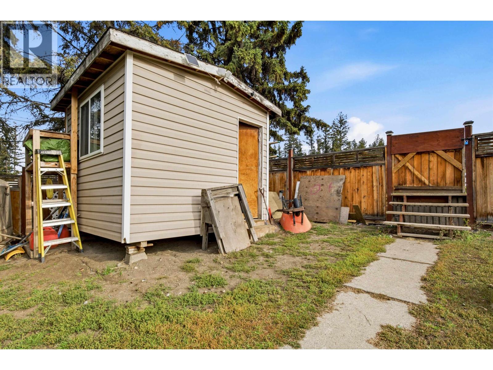 590 PIGEON AVENUE, Williams Lake - Image 1