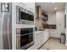 1, 2427 2 Avenue NW - photo 9