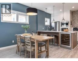 1, 2427 2 Avenue NW - photo 5