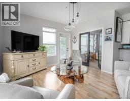 Kitchen - 107 399 Wembley Rd, Parksville, BC V9P2E9 Photo 6