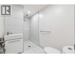 355 Woodbine Boulevard SW - photo 34