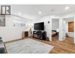 355 Woodbine Boulevard SW - photo 25