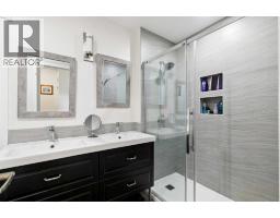 355 Woodbine Boulevard SW - photo 20