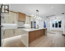 2826 31 Street SW - photo 13