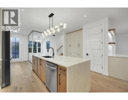 2826 31 Street SW - photo 15
