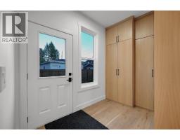 2826 31 Street SW - photo 21