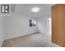 2826 31 Street SW - photo 33
