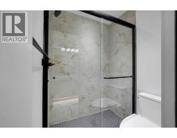 2826 31 Street SW - photo 36