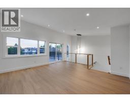 2826 31 Street SW - photo 38