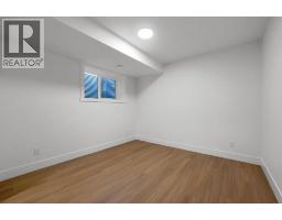 2826 31 Street SW - photo 40