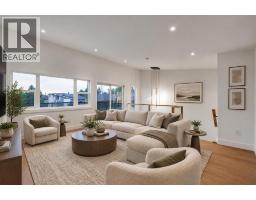2826 31 Street SW - photo 7