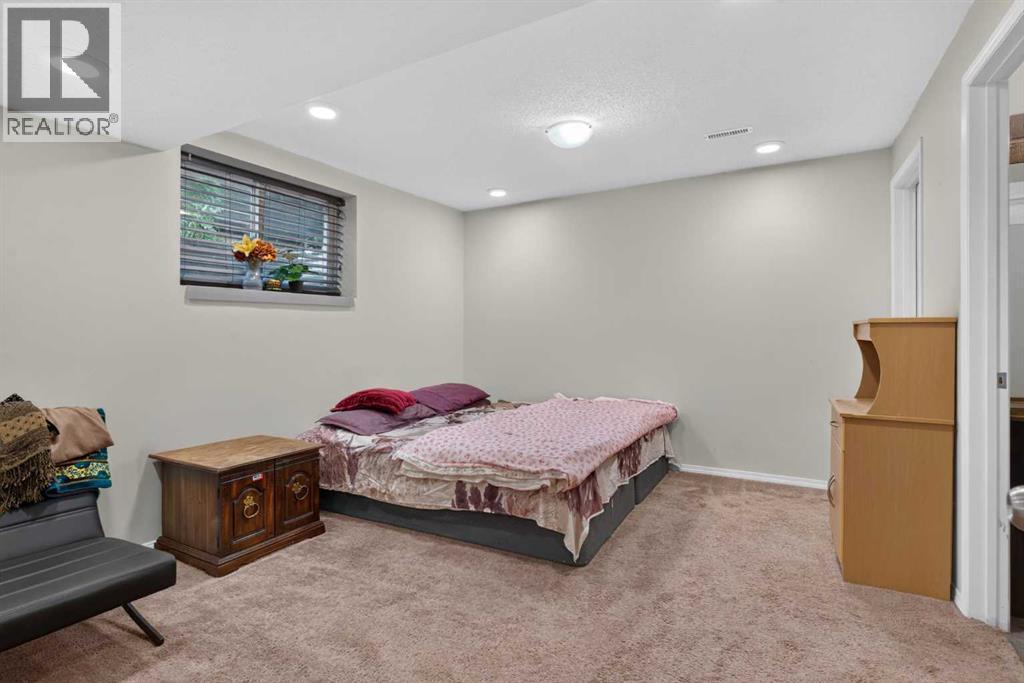 52 Citadel Forest Close NW - 28